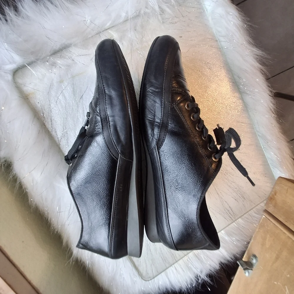 Mephisto Air Relax Black Leather Lace-Up Low Top Comfy Shoes Women Size 9.5